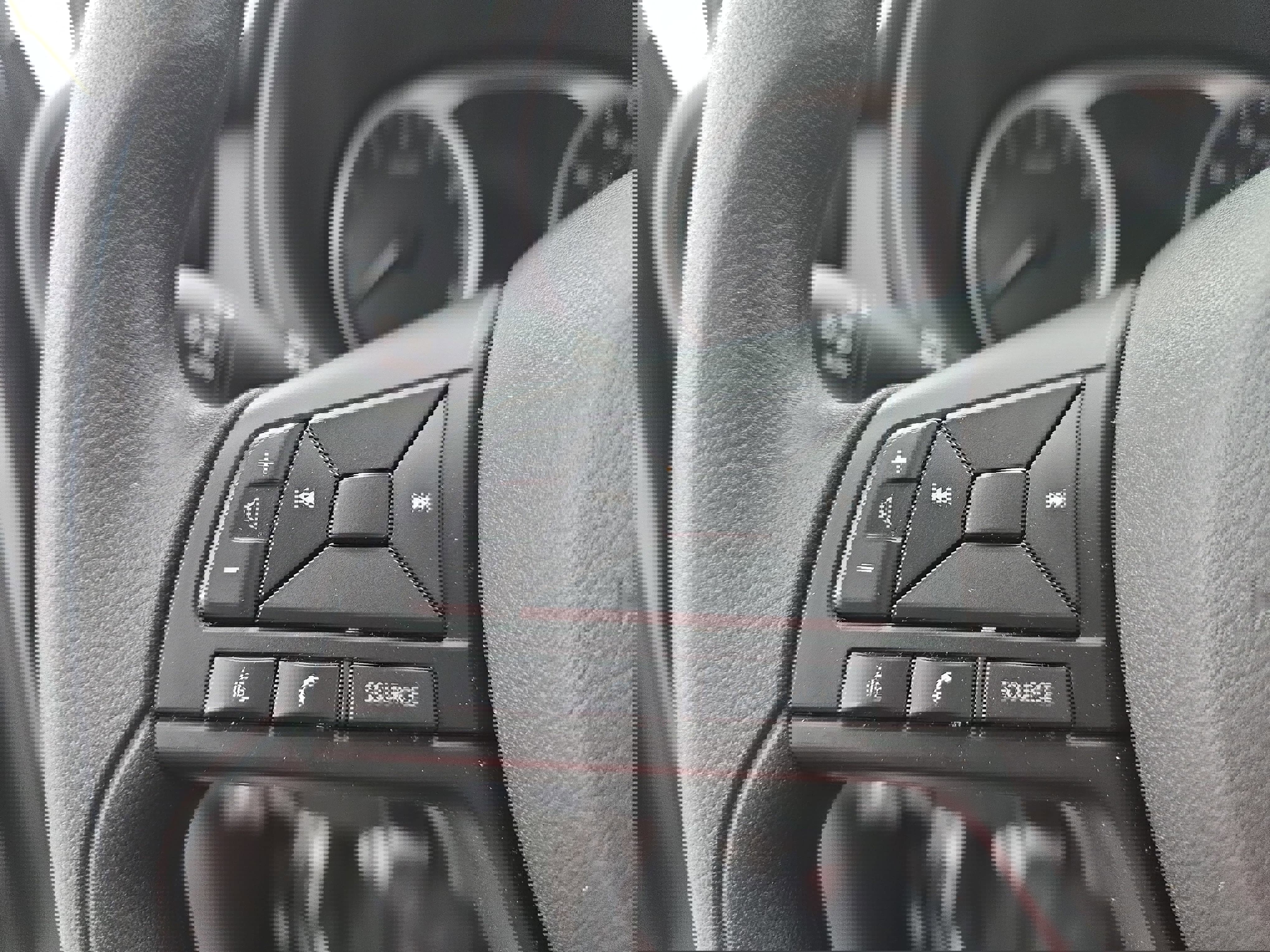 Certified 2025 Nissan Kicks Play S image 16