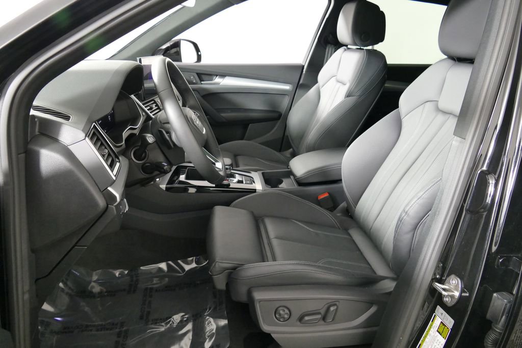 Used 2025 Audi Q5 2.0T Premium image 19