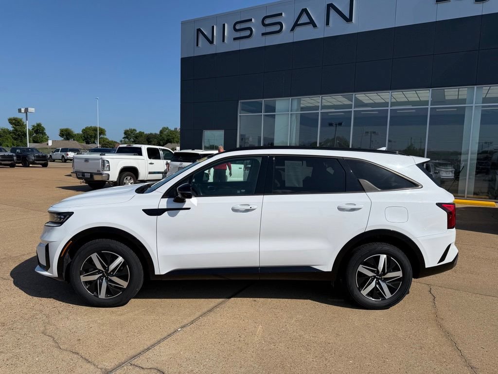 Used 2023 Kia Sorento SX FWD image 2