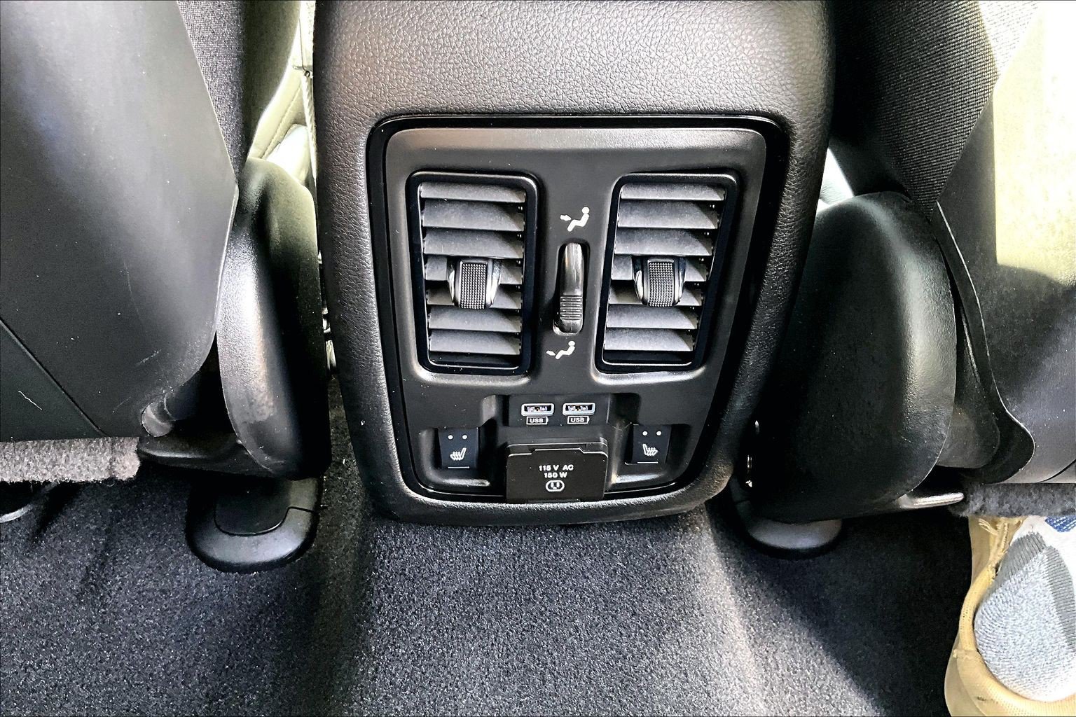 Used 2023 Dodge Durango R/T AWD/4WD image 34