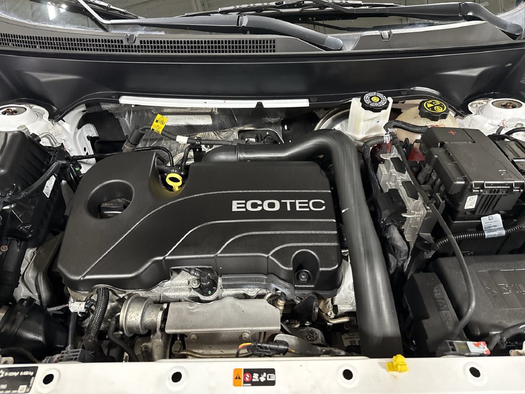 Used 2022 Chevrolet Equinox LT AWD/4WD image 25