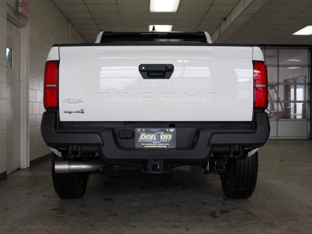 Used 2024 Toyota Tacoma SR image 5