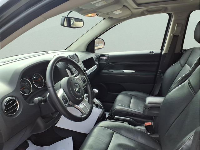 Used 2017 Jeep Compass High Altitude image 11