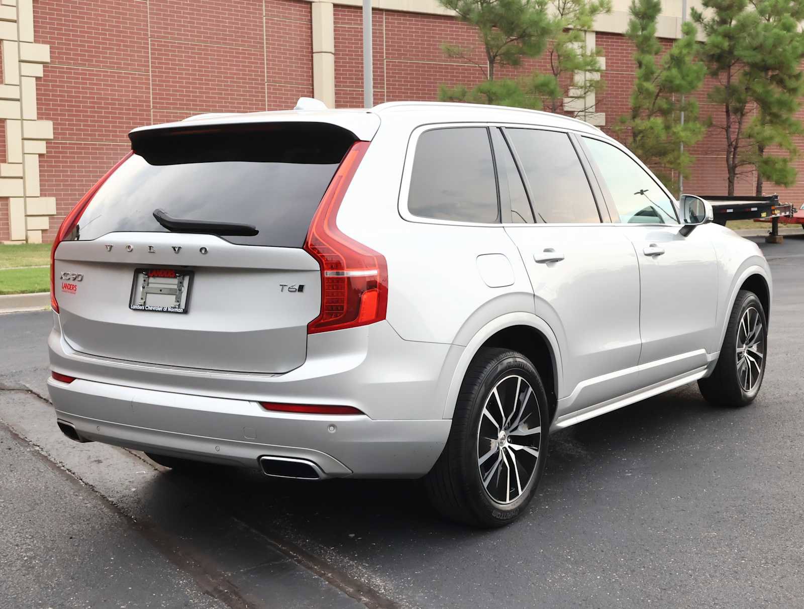 Used 2020 Volvo XC90 T6 Momentum image 35