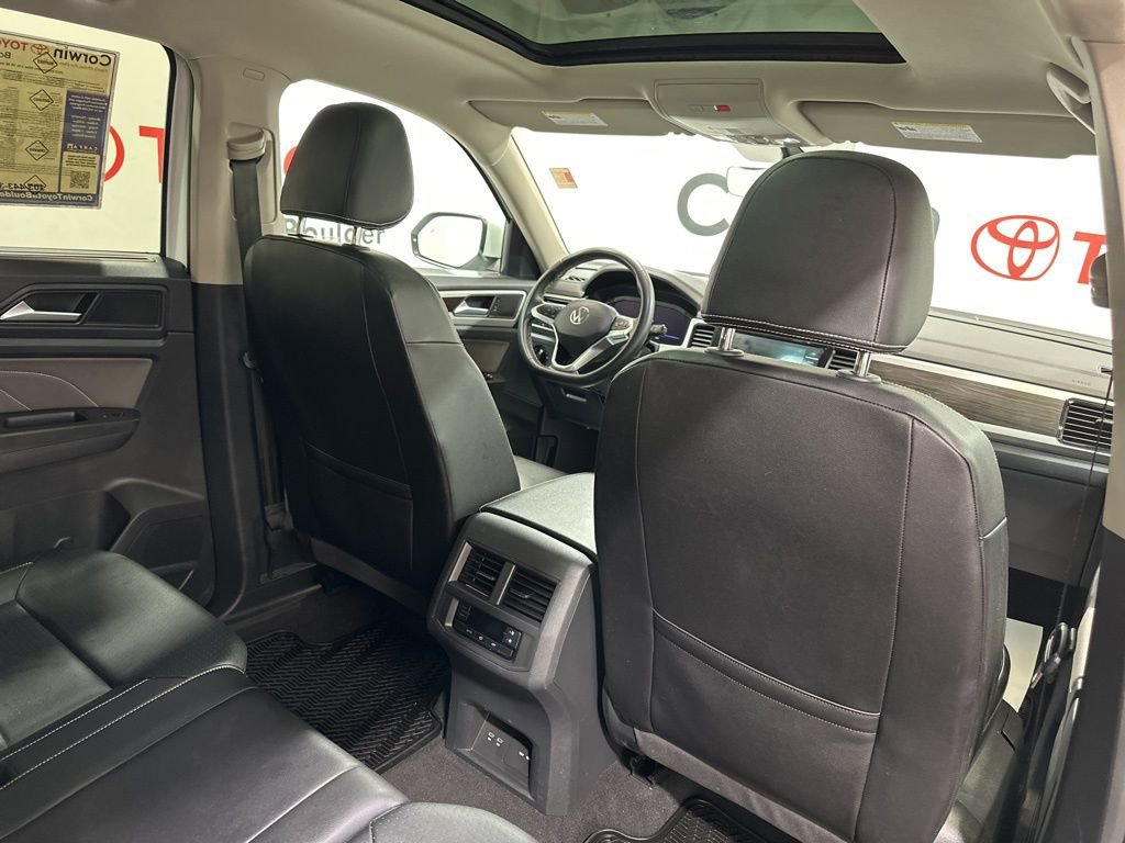 Used 2023 Volkswagen Atlas SE AWD/4WD image 14