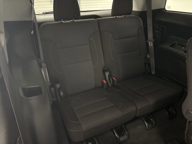 Used 2023 GMC Acadia SLE image 23