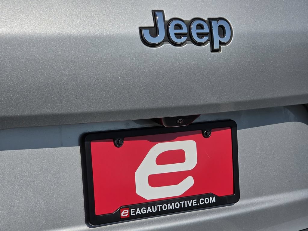 Used 2023 Jeep Grand Cherokee L Overland AWD/4WD image 47