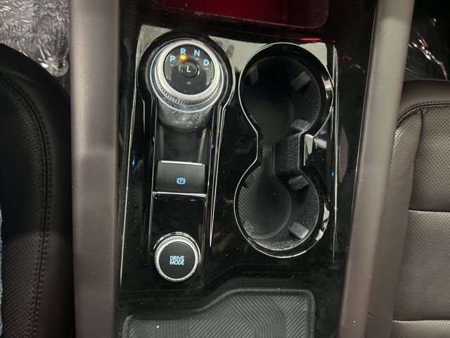 New 2026 Ford Explorer Platinum w/ LUX Leather Package image 15