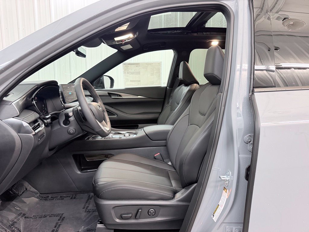 New 2027 INFINITI QX60 Sport w/ Dark Cargo Package AWD/4WD image 10