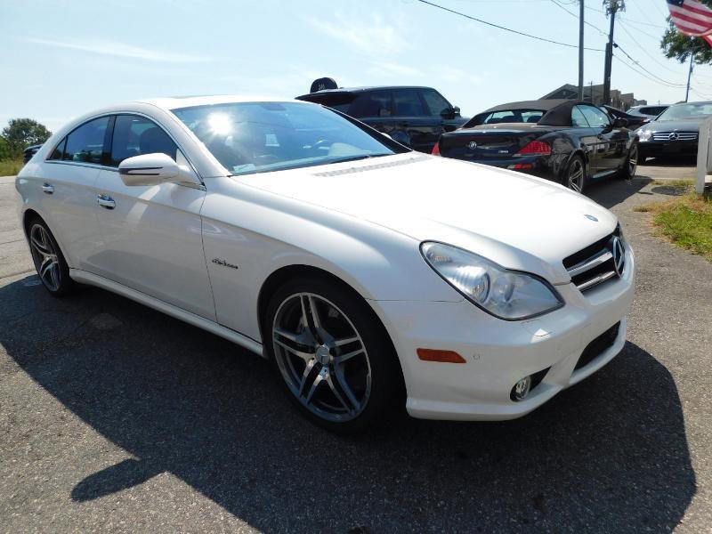 Used 2009 Mercedes-Benz CLS 63 AMG image 4