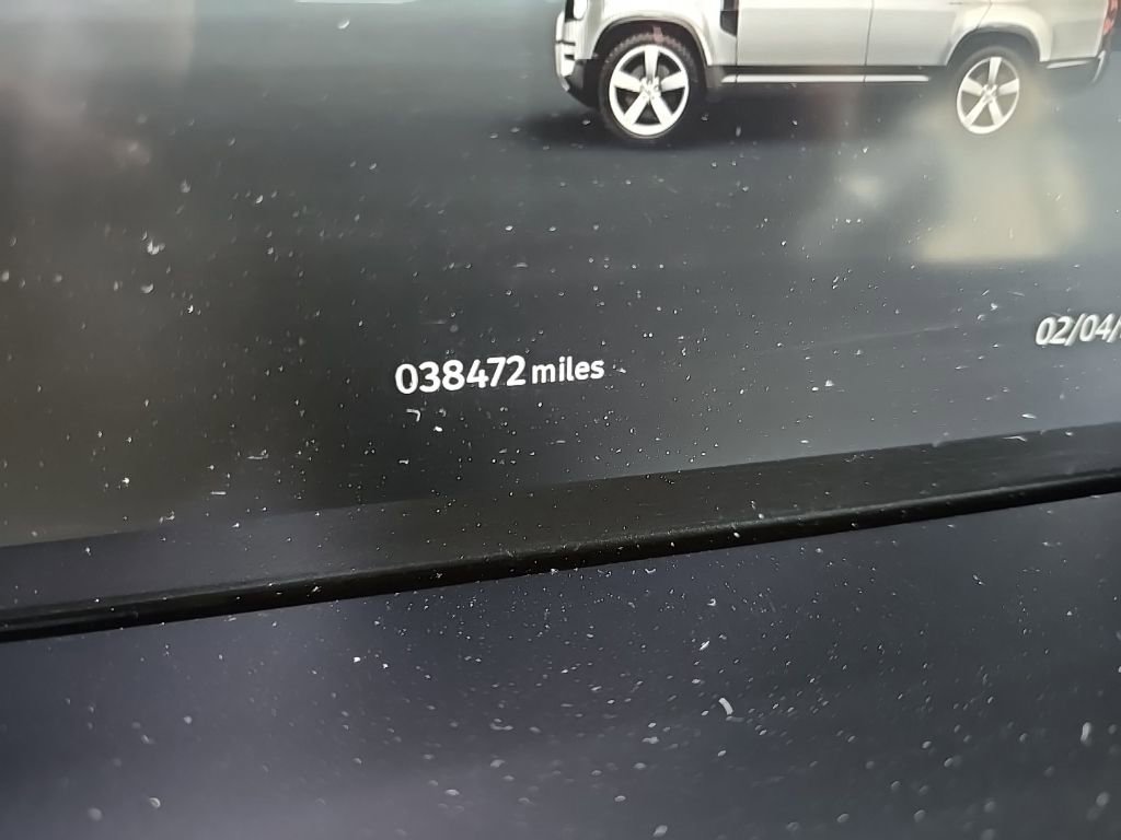 Certified 2023 Land Rover Defender 130 X-Dynamic SE image 13