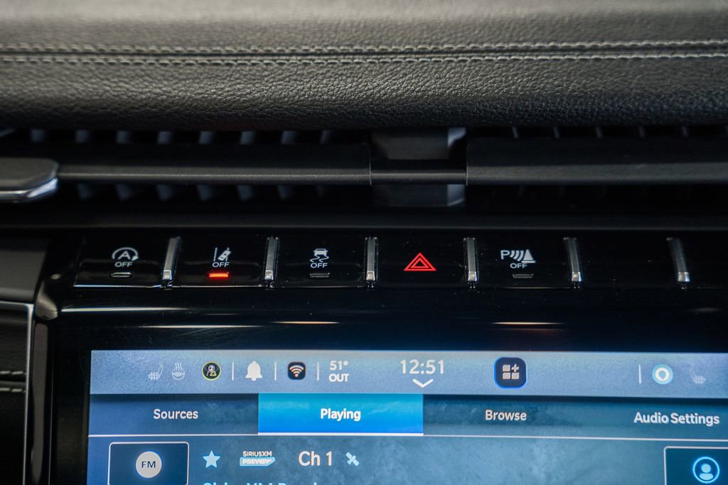 Used 2024 Jeep Grand Cherokee L Limited w/ Luxury Tech Group II image 30