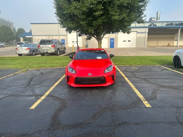 Used 2025 Toyota GR86 Premium RWD video 2