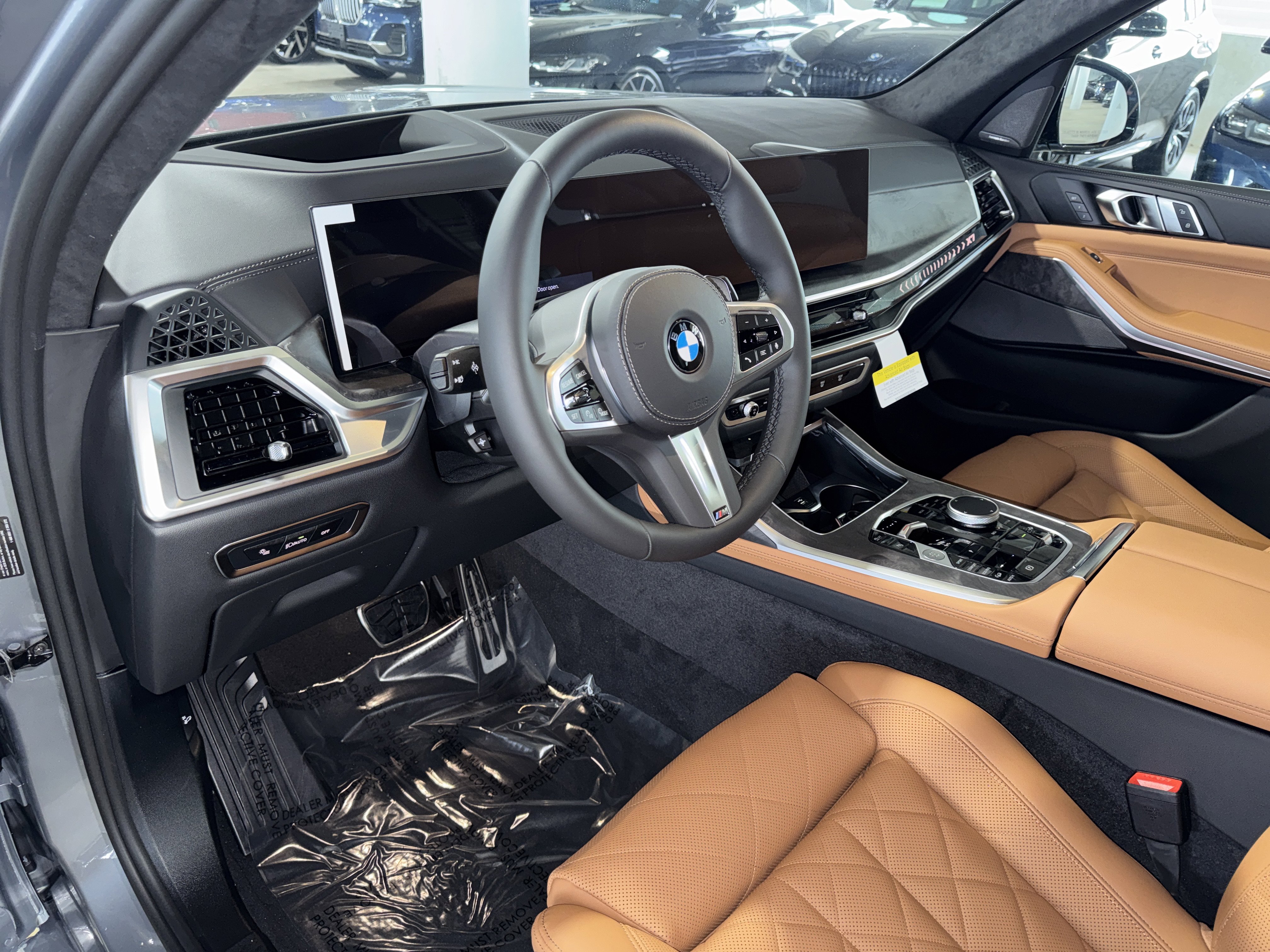New 2026 BMW X7 xDrive40i w/ M Sport Package image 15