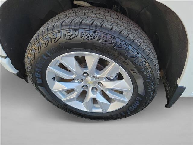 Used 2022 Chevrolet Silverado 1500 Custom RWD image 9