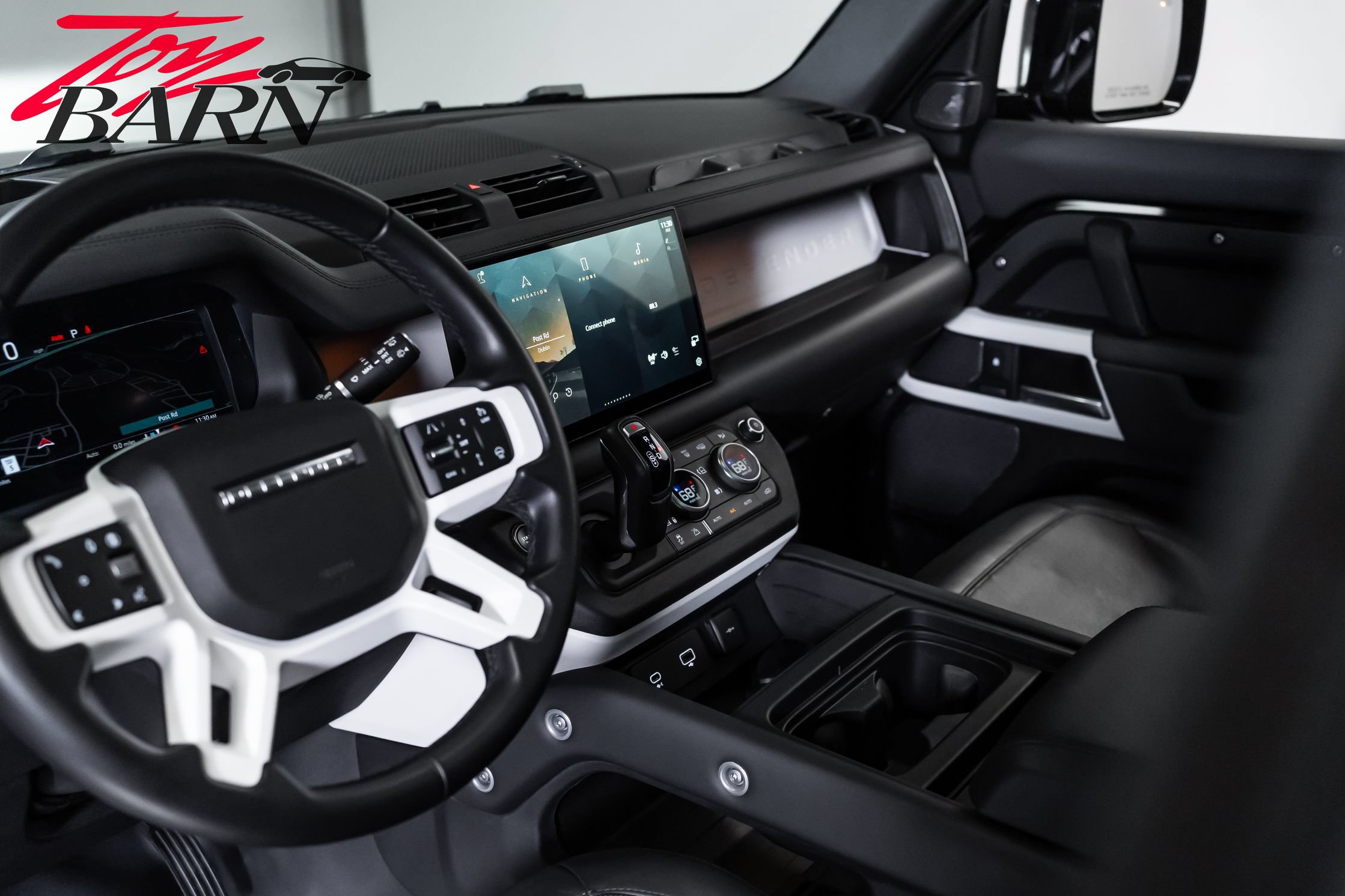 Used 2024 Land Rover Defender 110 SE AWD/4WD image 22