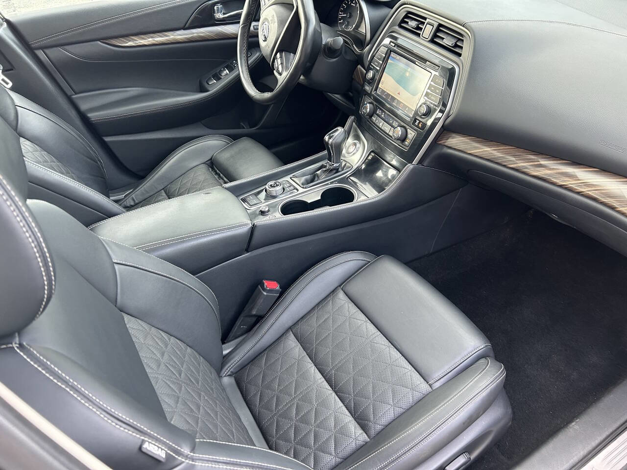 Used 2017 Nissan Maxima Platinum image 27