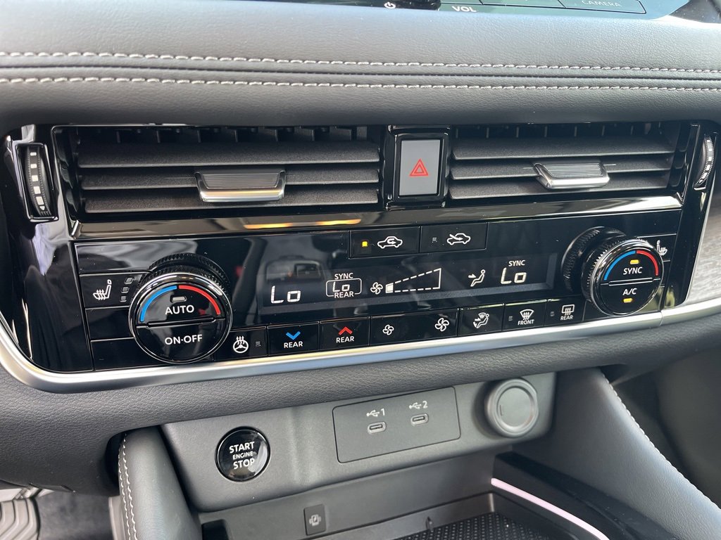 New 2026 Nissan Rogue Platinum w/ Platinum Premium Package image 10