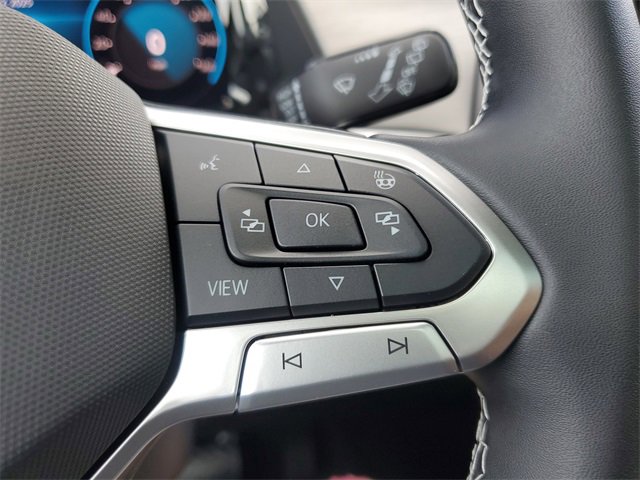 New 2026 Volkswagen Atlas Cross Sport SE image 28