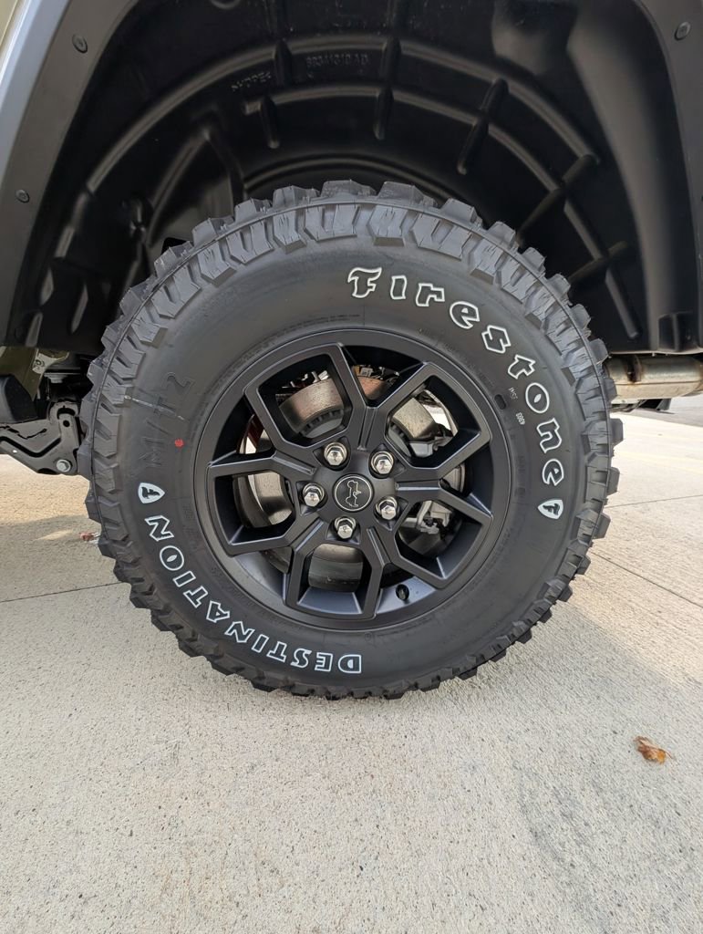 New 2026 Jeep Gladiator Sport AWD/4WD image 45