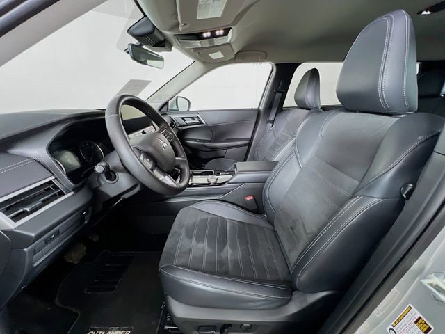 Used 2025 Mitsubishi Outlander SE AWD/4WD image 10