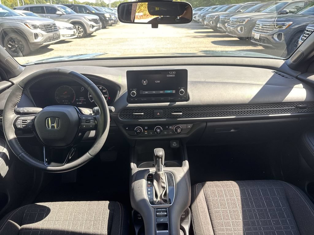 Used 2024 Honda HR-V Sport image 22
