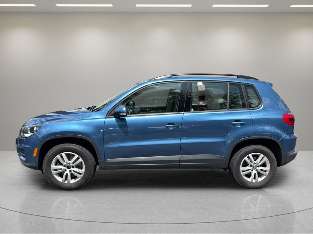 Used 2017 Volkswagen Tiguan S AWD/4WD image 9