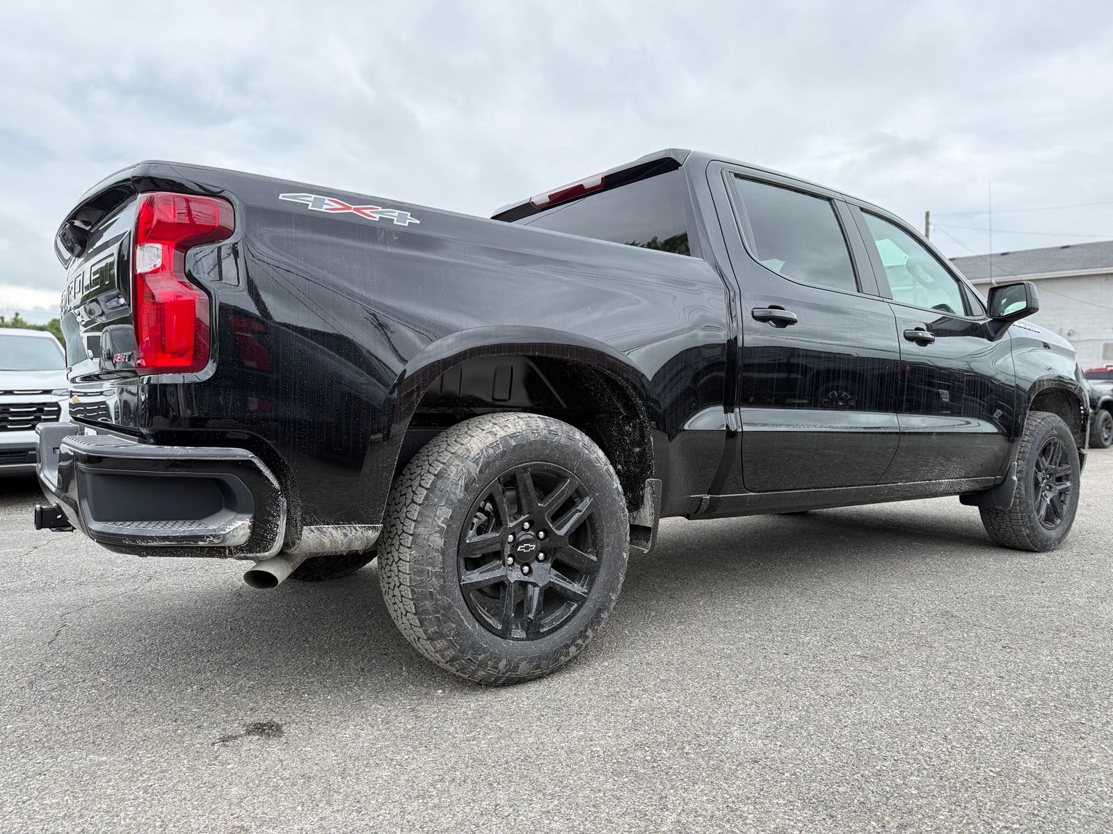 New 2026 Chevrolet Silverado 1500 RST w/ RST Select Package AWD/4WD image 8