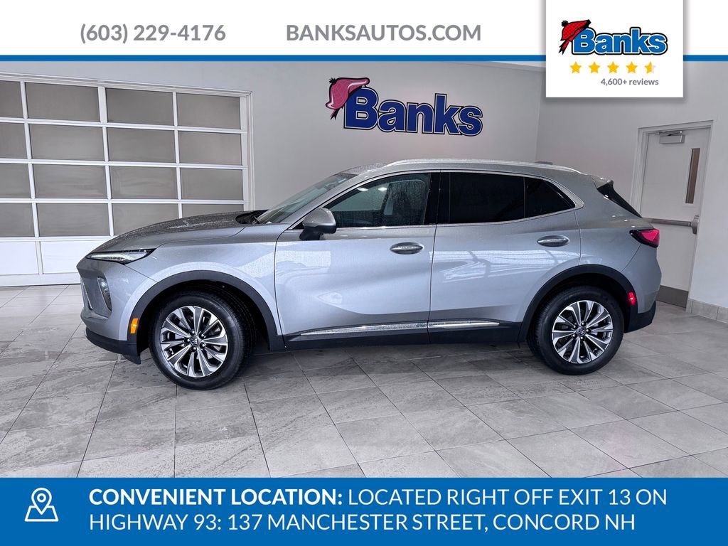 Certified 2025 Buick Envision Preferred image 5