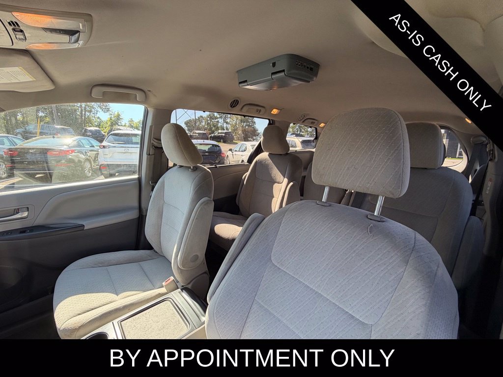 Used 2016 Toyota Sienna LE FWD image 11