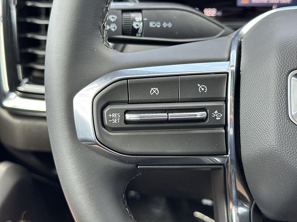 New 2026 GMC Canyon Elevation RWD image 9