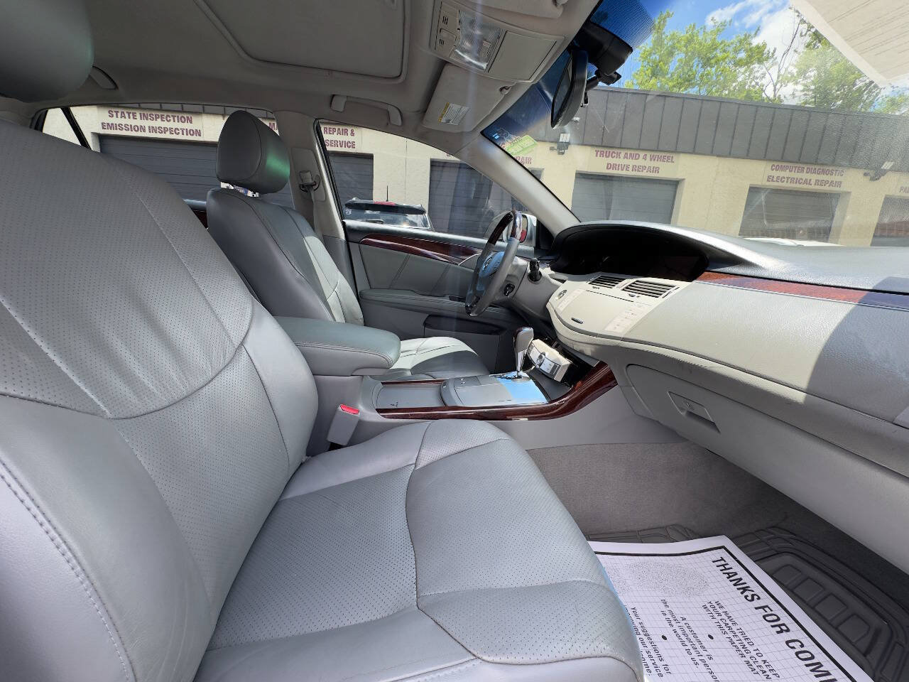 Used 2008 Toyota Avalon Limited FWD image 13