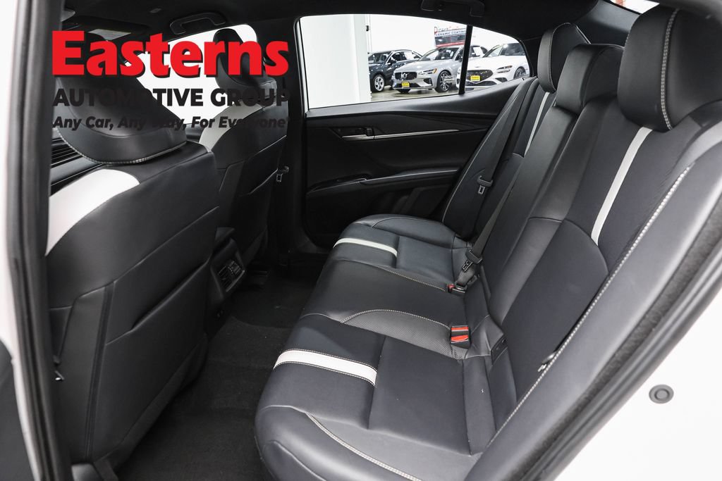 Used 2025 Toyota Camry SE FWD image 20