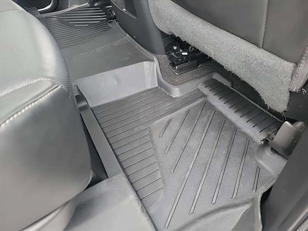 Used 2018 Chevrolet Tahoe Premier image 27