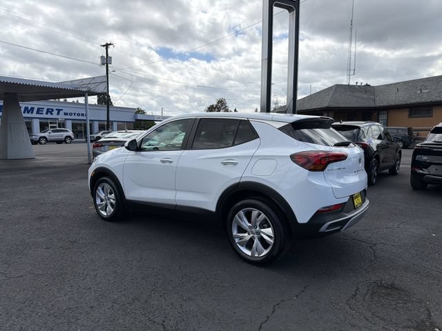 Used 2025 Buick Encore GX Preferred FWD image 3