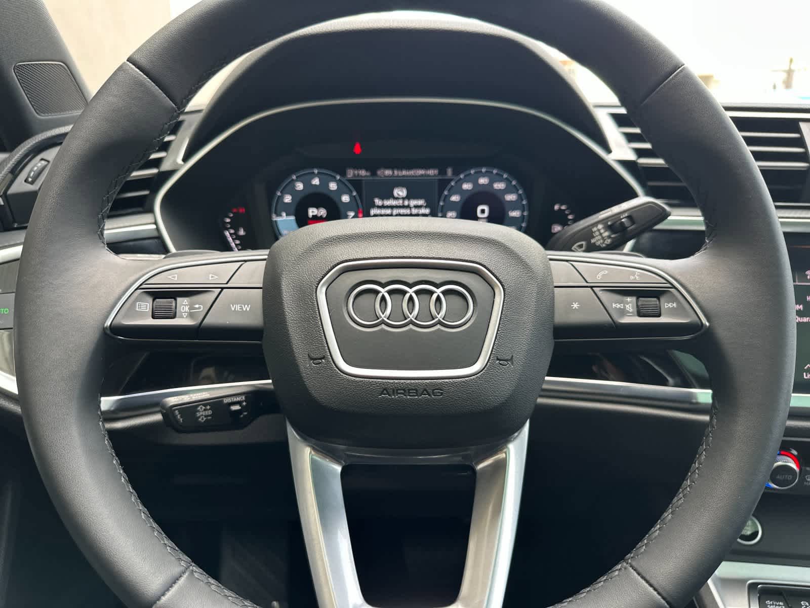 Used 2025 Audi Q3 2.0T Premium w/ Convenience Package AWD/4WD image 23