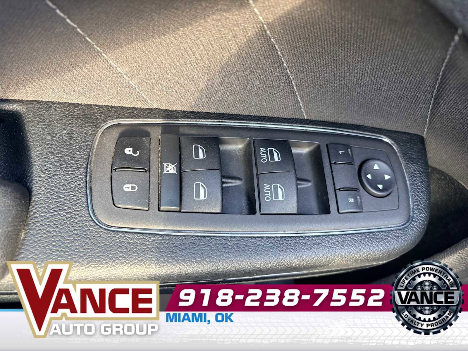 Used 2023 Dodge Charger R/T w/ Blacktop Package RWD image 33