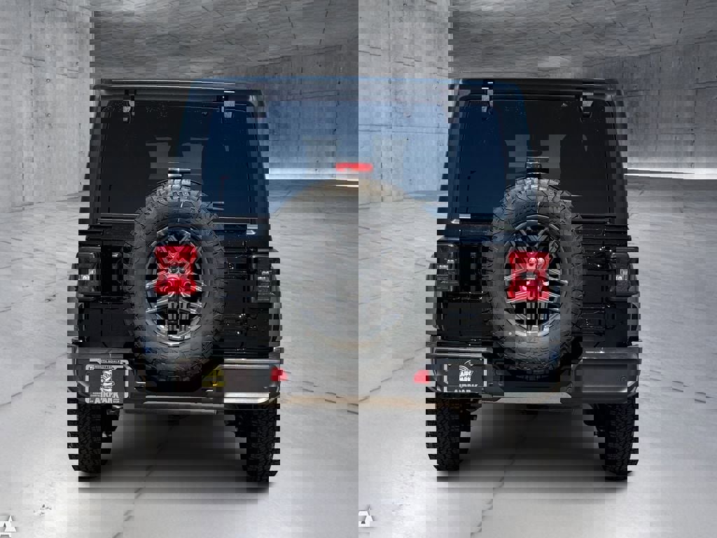 Used 2025 Jeep Wrangler Sport S image 6