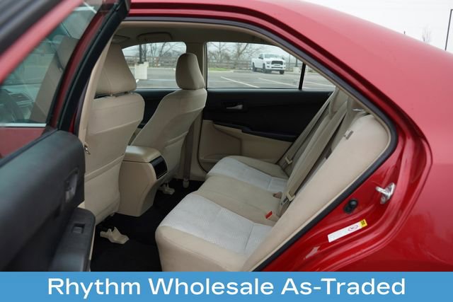 Used 2012 Toyota Camry LE image 12