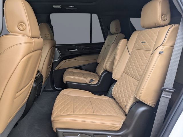 Used 2023 Cadillac Escalade Premium Luxury w/ Performance Package image 14