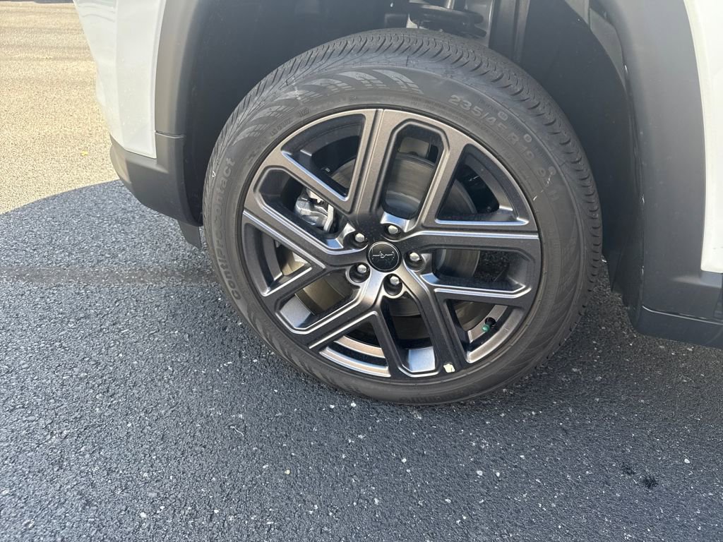 New 2026 Jeep Compass Limited w/ Sun, Sound & Navigation Group image 24