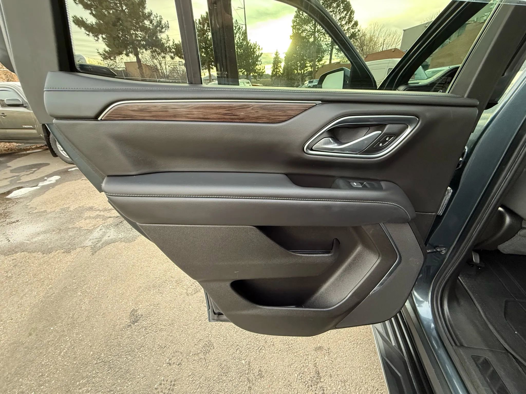 Used 2021 Chevrolet Tahoe LS image 44