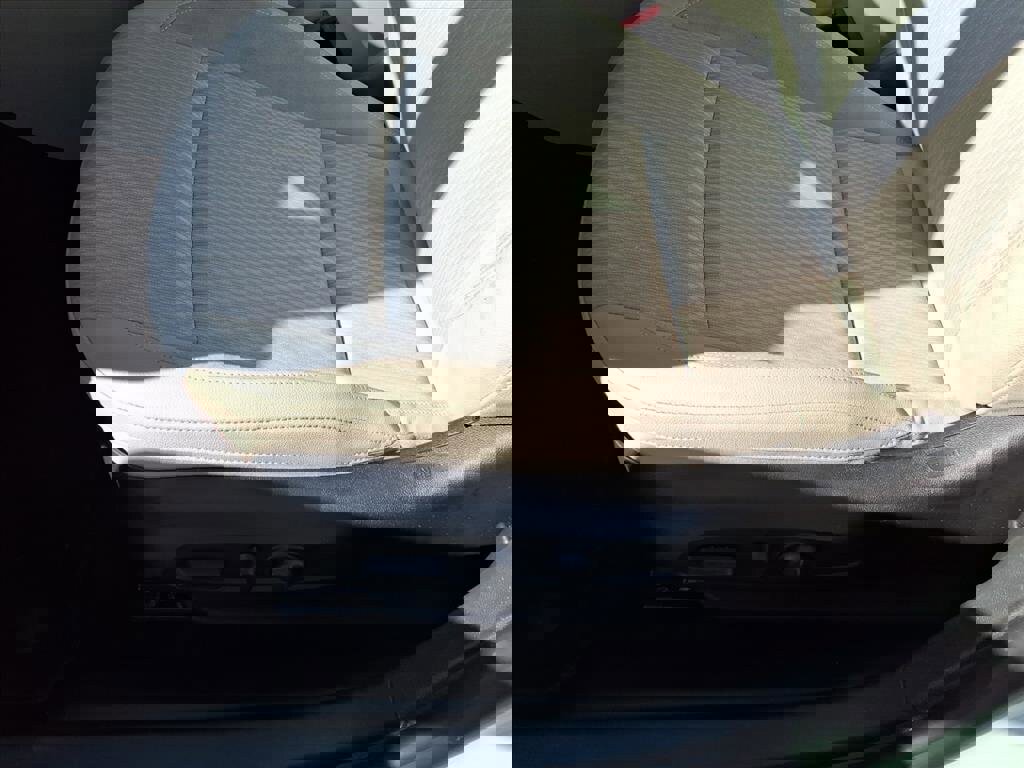 Used 2018 Buick Regal Preferred w/ Driver Confidence Package #1 image 8