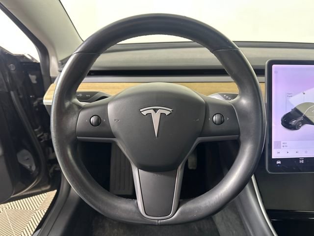 Used 2019 Tesla Model 3 Long Range image 13