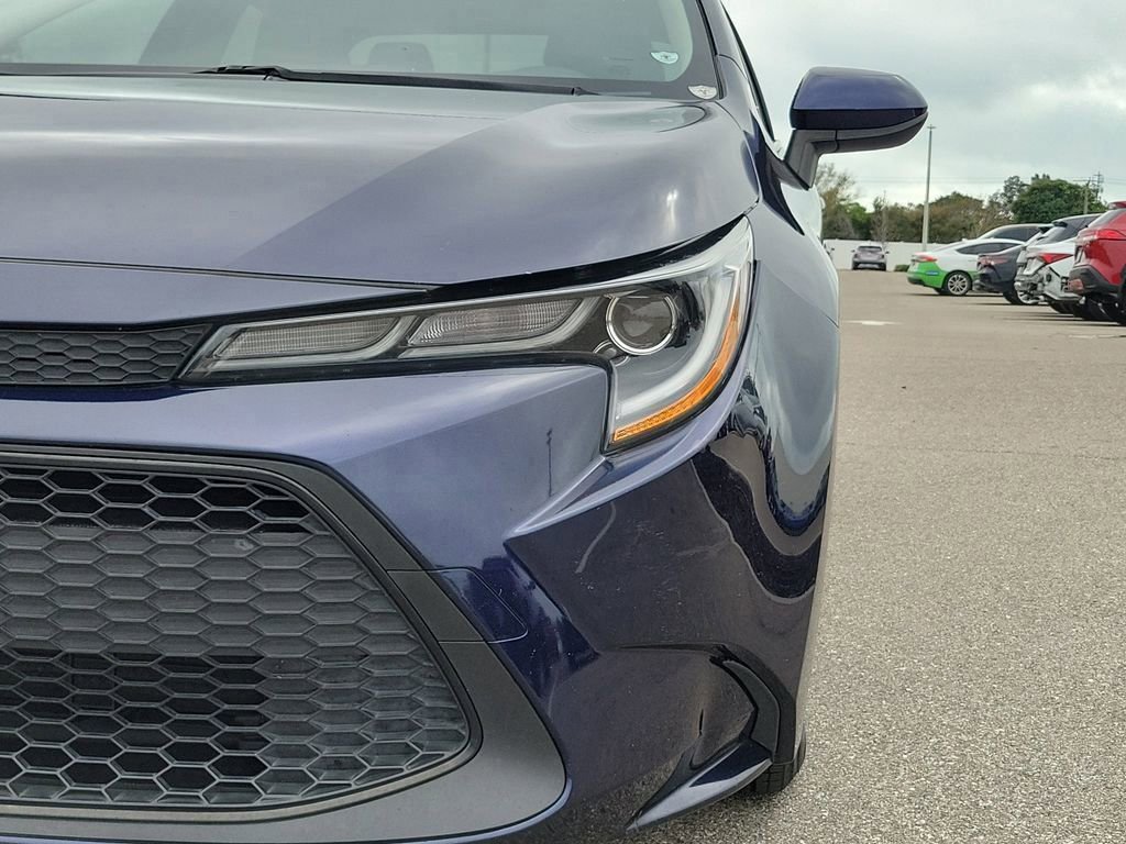 Certified 2022 Toyota Corolla LE image 10
