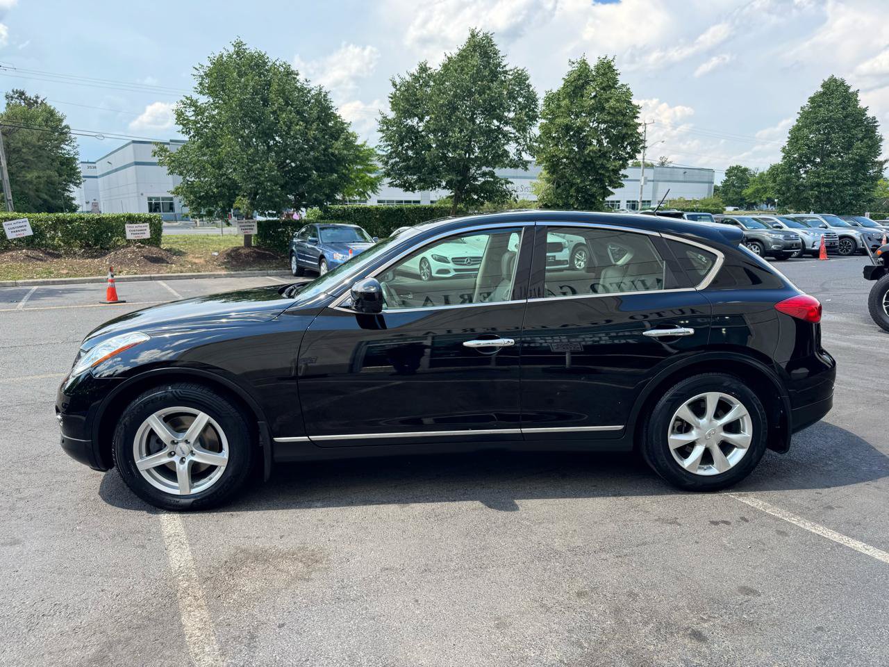 Used 2010 INFINITI EX35 Journey AWD/4WD image 7