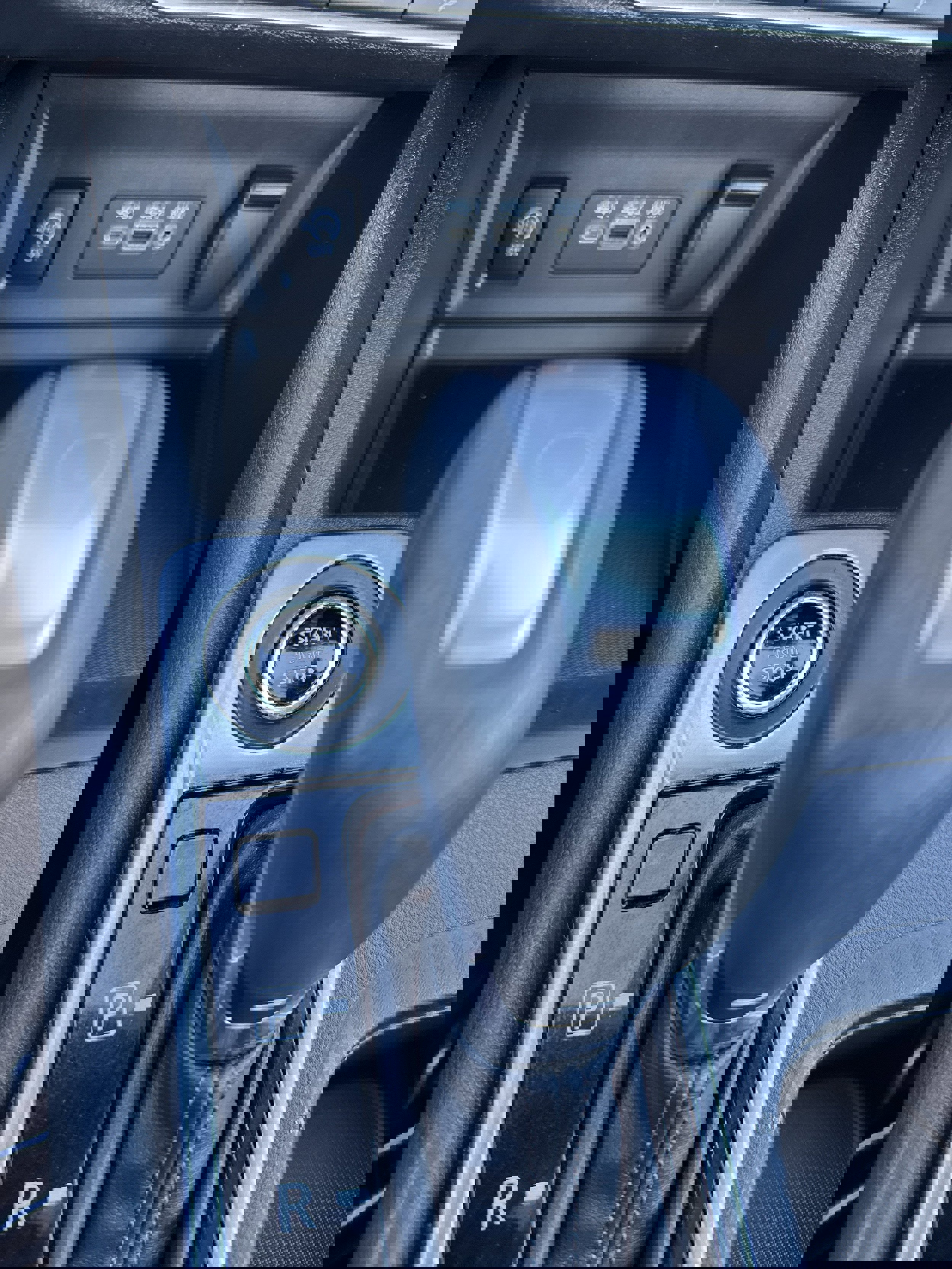 Used 2024 Nissan Sentra SV FWD image 15