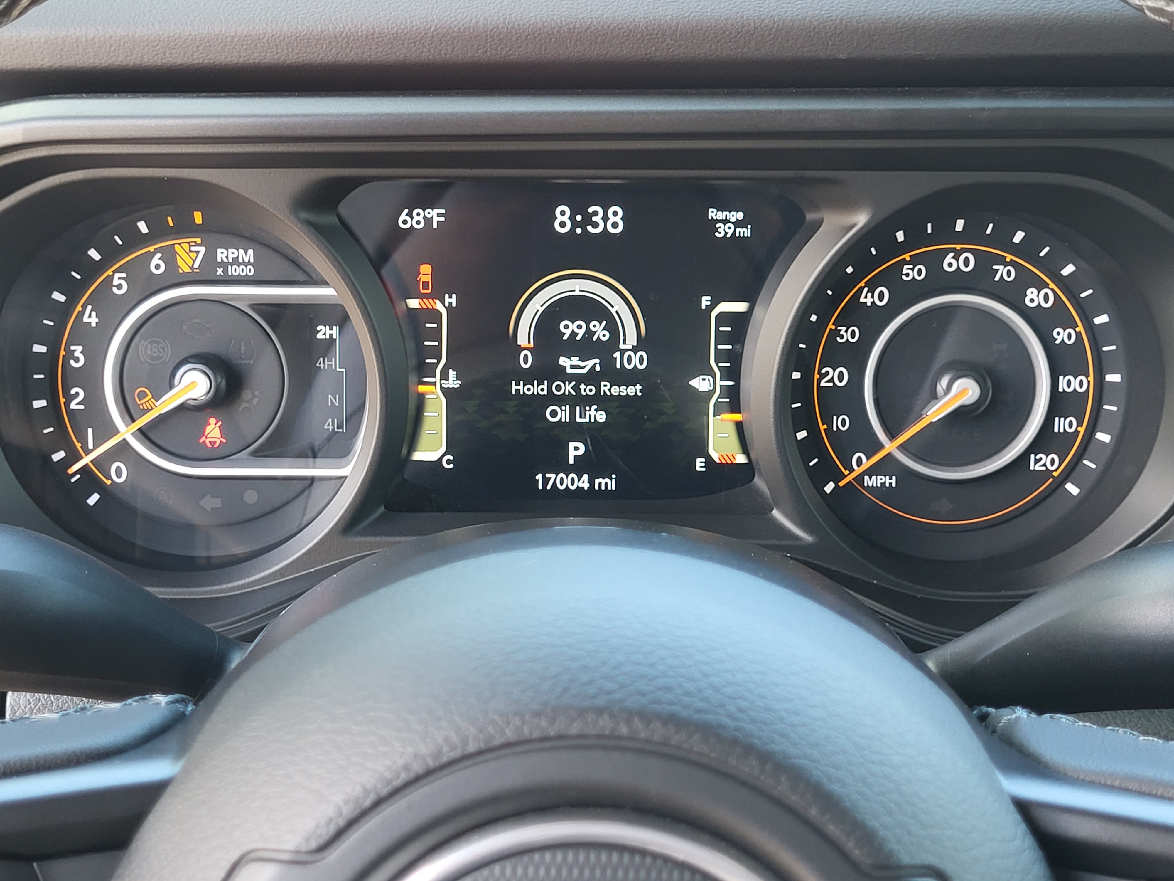 Used 2025 Jeep Gladiator Mojave w/ Convenience Group AWD/4WD image 12