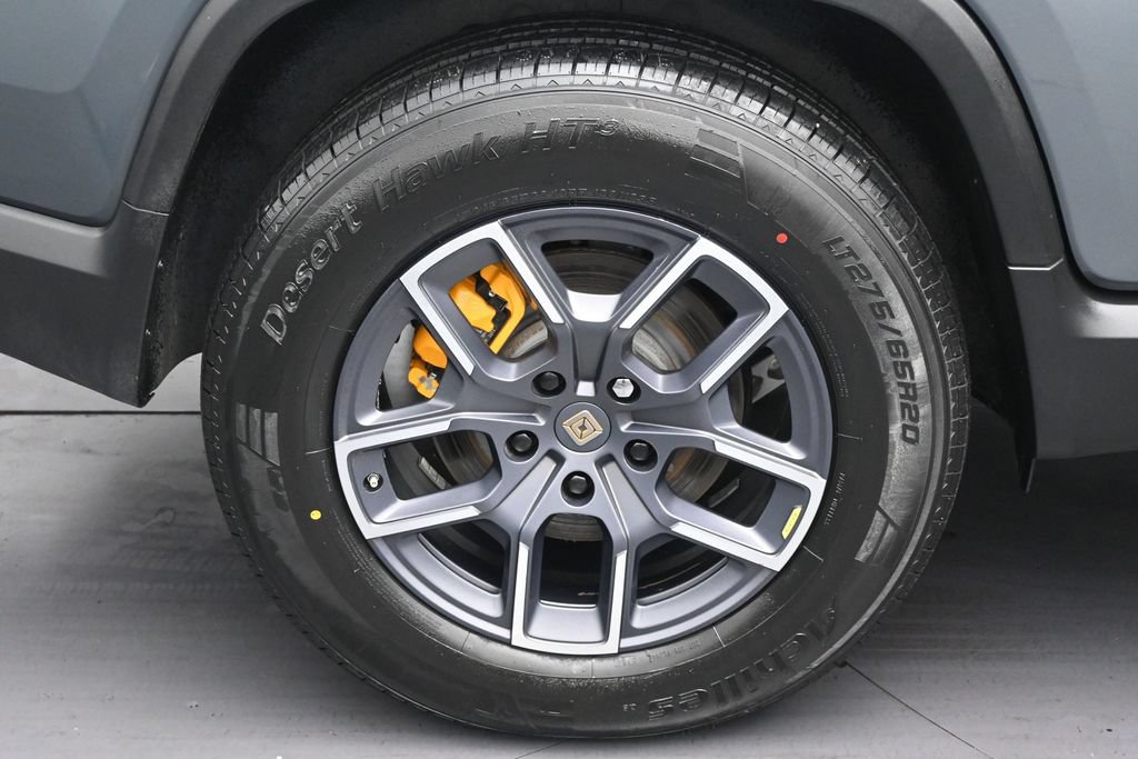 Used 2022 Rivian R1T Adventure AWD/4WD image 9