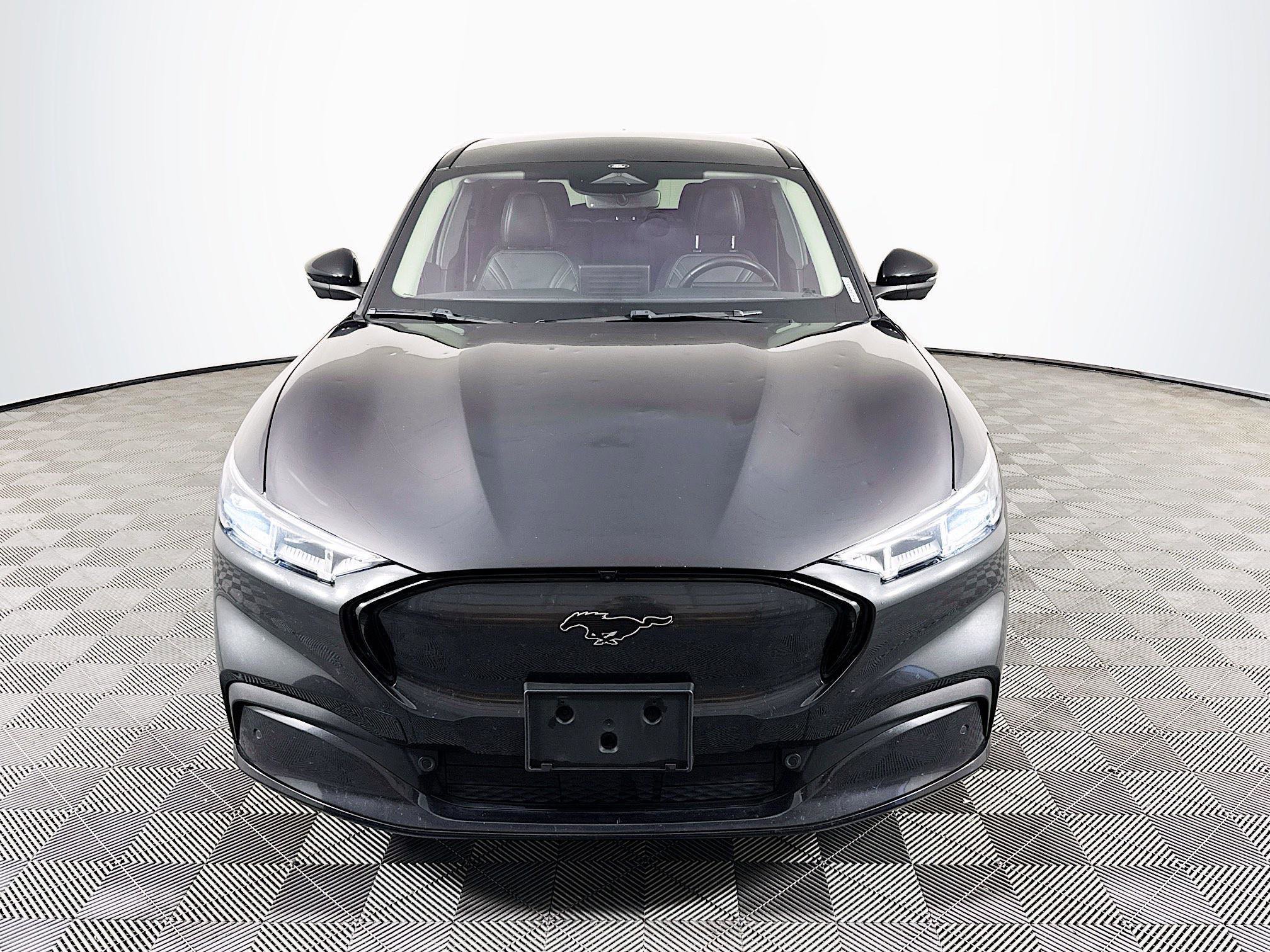 Used 2022 Ford Mustang Mach-E Premium RWD image 2